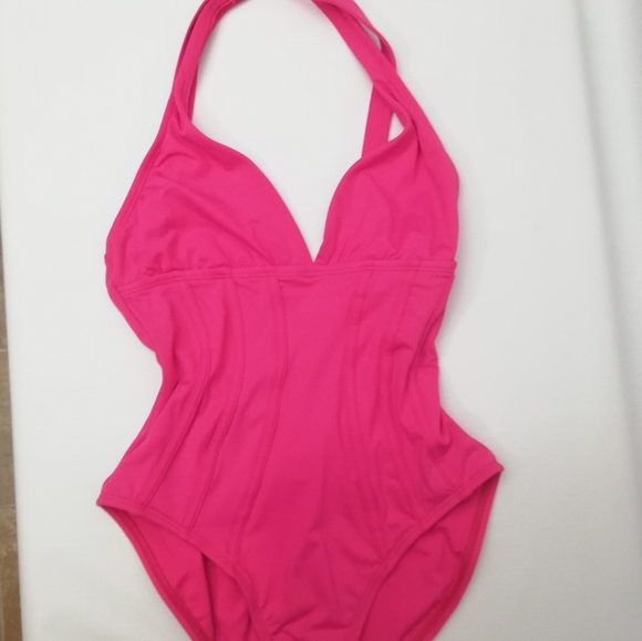 La blanca tummy tuck one piece swimsuit